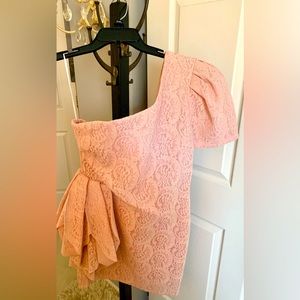 Fashion Nova lace pink mini dress XL in new condition has tags on !!